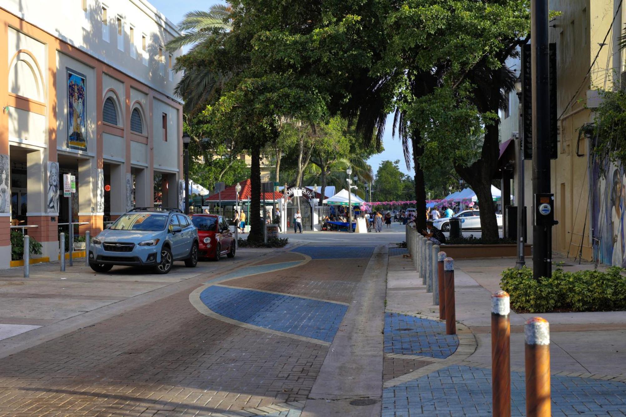 Tower Hotel Little Havana Miami Exterior foto