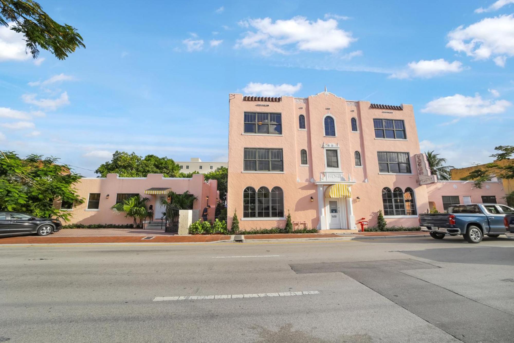 Tower Hotel Little Havana Miami Exterior foto